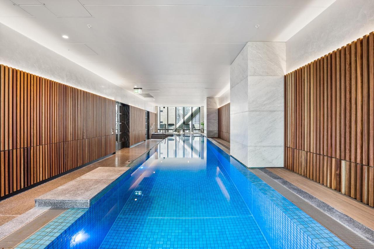 Paragon Apartments By Cllix Melbourne Exteriör bild