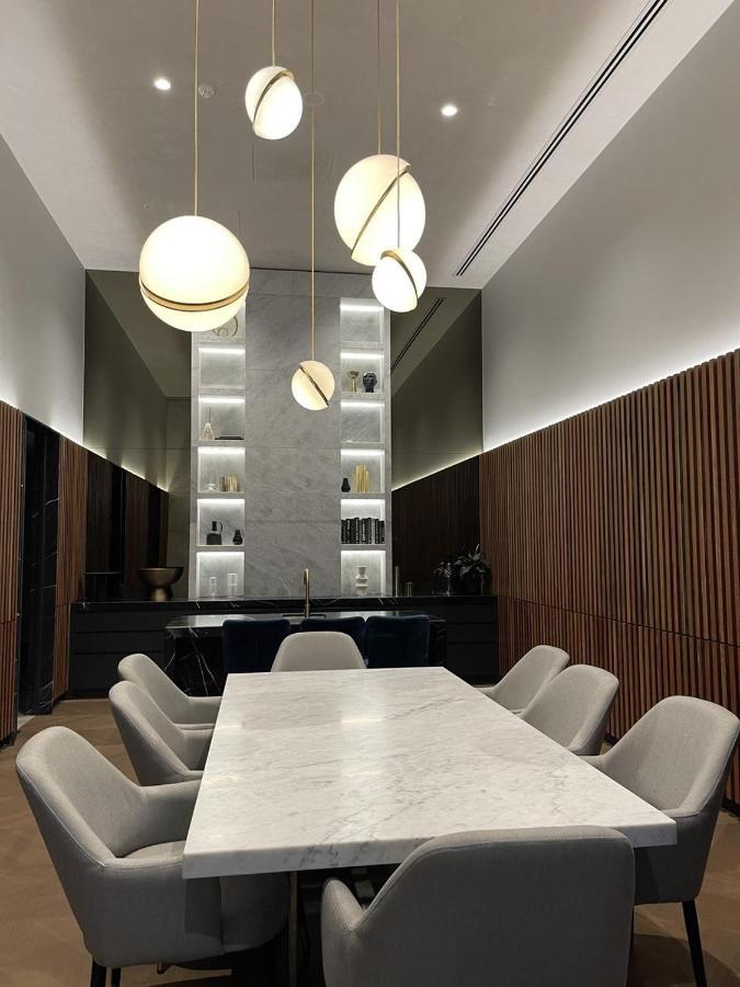 Paragon Apartments By Cllix Melbourne Exteriör bild